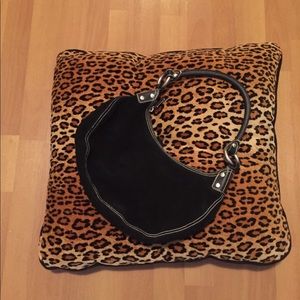 Gap black 100% cow split leather purse